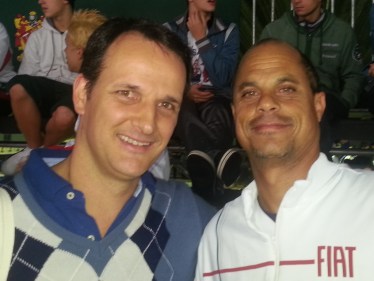 Há poucas semanas encontrei Marcelo Vaccari no Clube Curitibano quando fui assistir as finais do Troféu Tancredo Neves, adiantei que escreveria sobre essa história. Ele ficou bem animado.