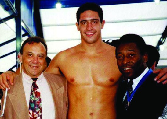 Cagnoni, Borges e Pelé. A lei que leva o nome deste último quer atletas participando, mas o Coaracy não quer...